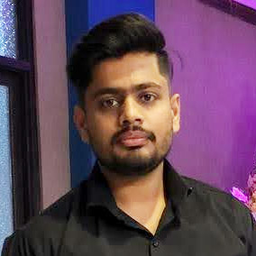 Akshay Tak